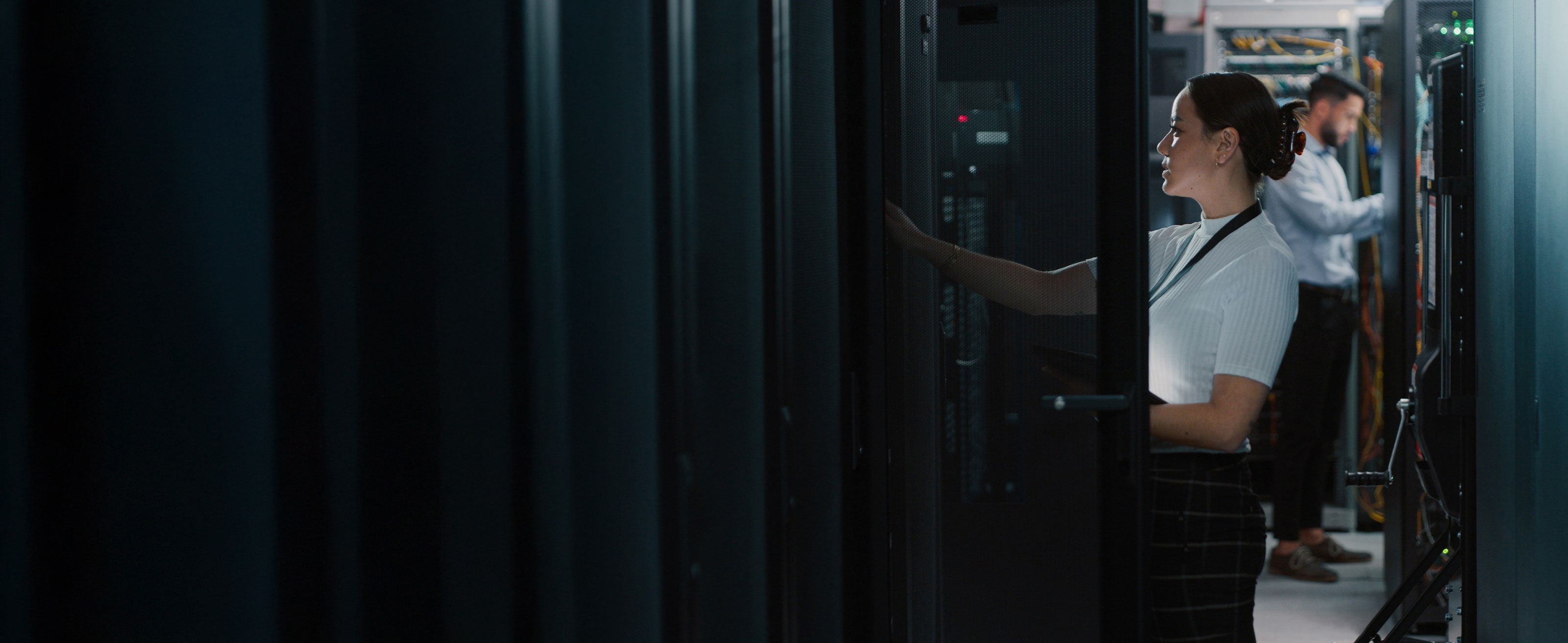 Cisco C9610 Series Smart Switches – Cisco C9610R 10-slot chassis